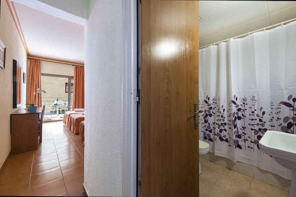 Marisol Hotel Calella Exterior foto